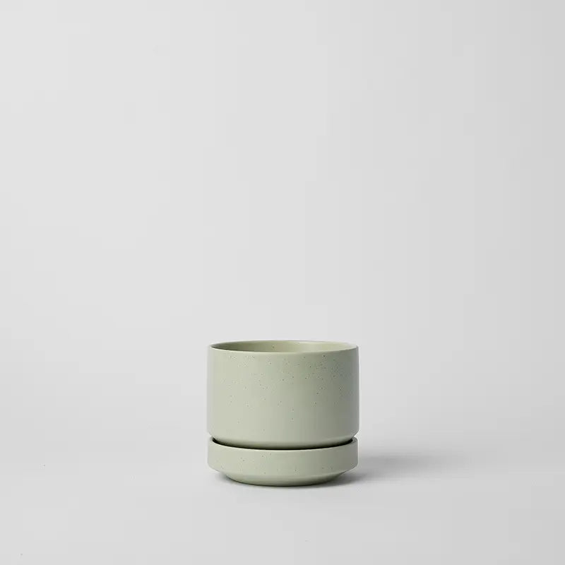 Round Two Planter