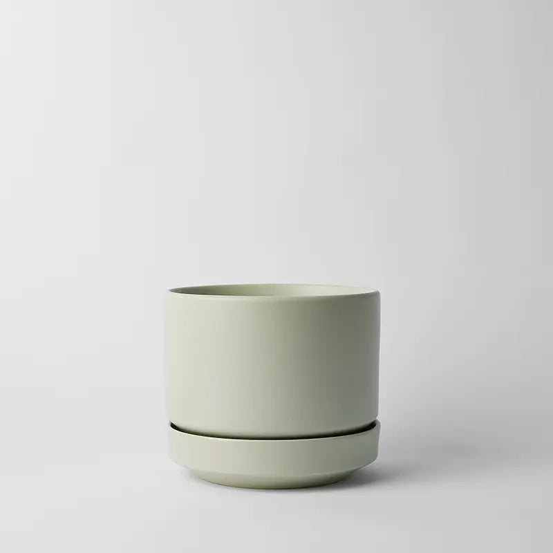 Round Two Planter