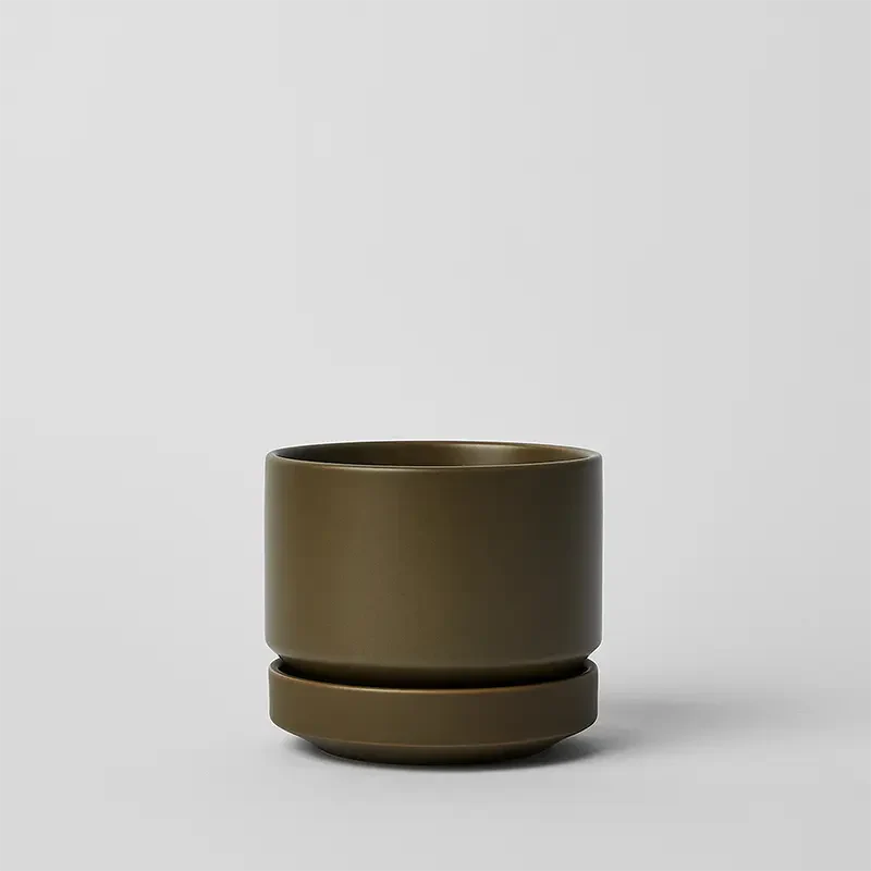 Round Two Planter